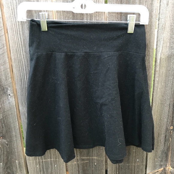 Forever 21 Dresses & Skirts - Forever 21 Black Skater Skirt